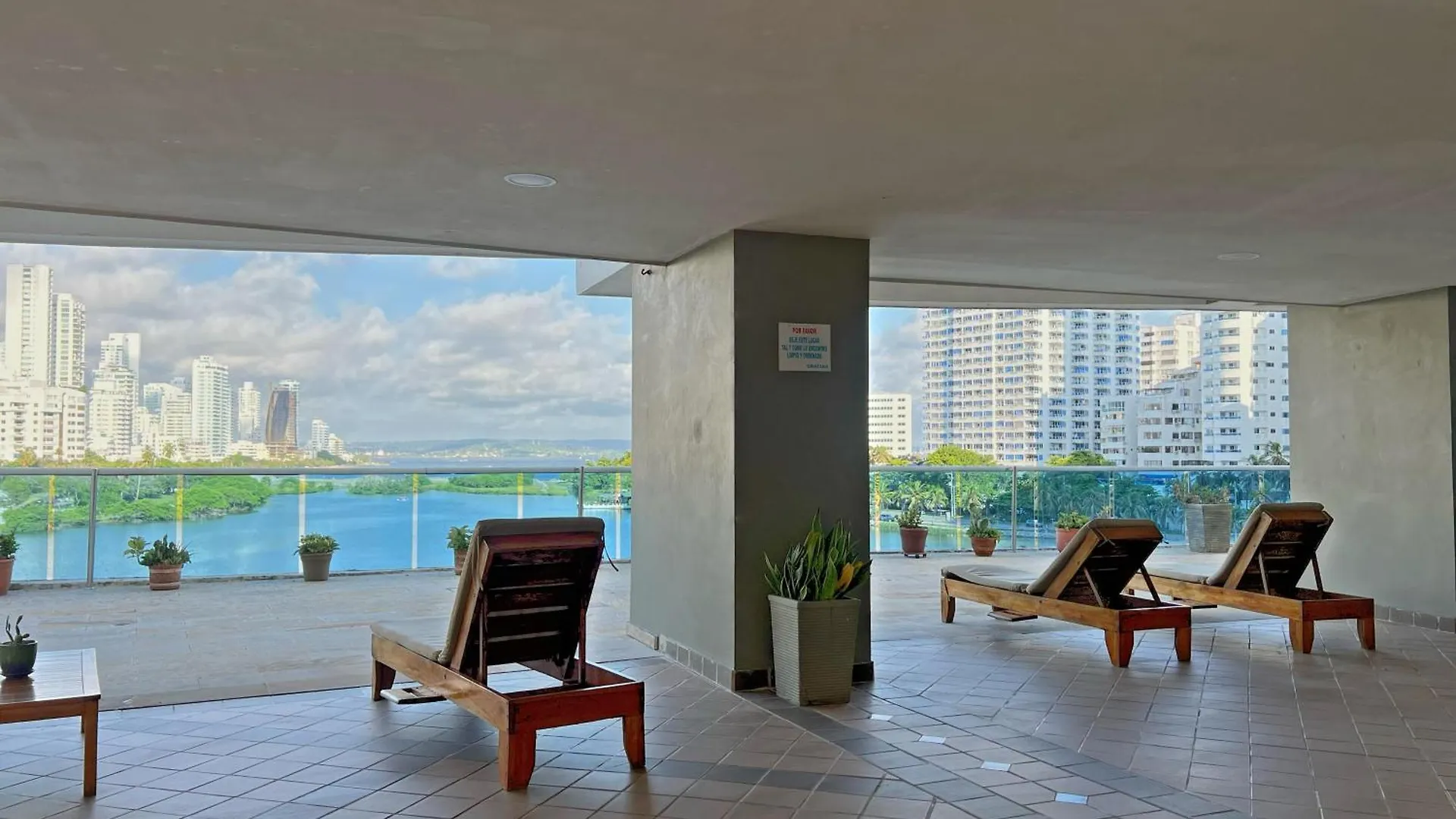 Apartamento En Cartagena Laguito Kolumbia