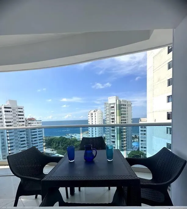 Apartamento En Cartagena Laguito 0*,